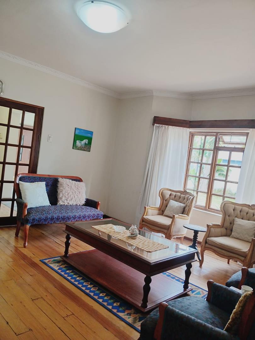 To Let 1 Bedroom Property for Rent in Rondebosch Western Cape